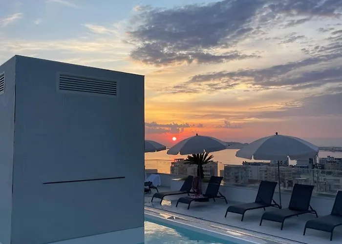 Blue Nest Luxury *