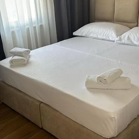 Blue Nest Luxury Apartment Durres