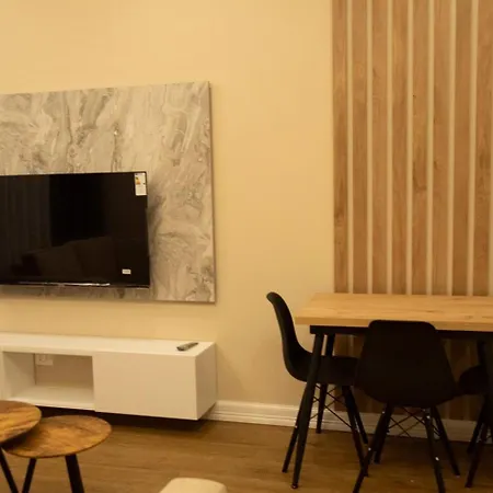 Blue Nest Luxury Apartment